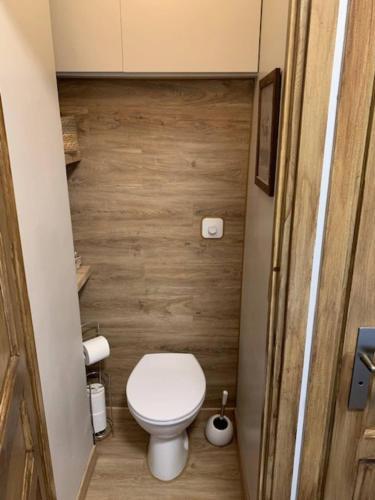 Apartamento Charmant 2 Pi�ces R�nov� C?ur Station Isola 2000