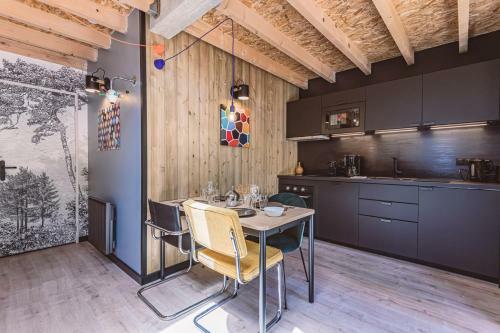 Apartamentos Gites S�r�na� Avec Vue Sur Rivi�re