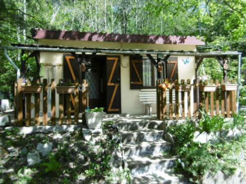 G�te Insolite De L'escouriou