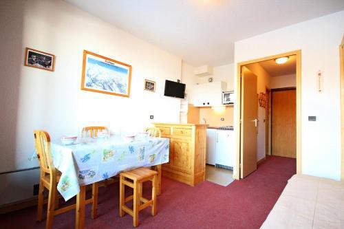 Apartamento R�sidence Les Charmettes - Studio Pour 4 Personnes 05