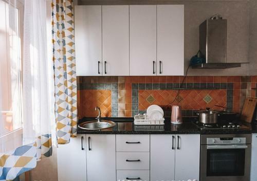 Almaty Comfy Downtown Apartment