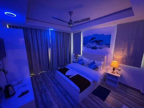 Hotel Marine Holiday