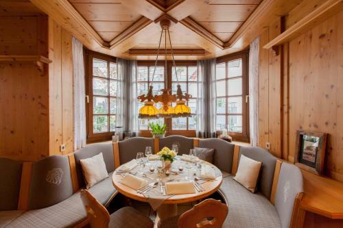 L�wen Hotel & Restaurant