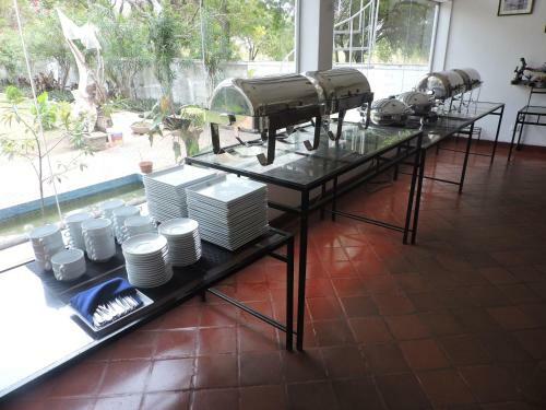 Hotel Pigeon Island Beach Resort