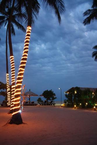 Hotel Nilaveli Beach Resort