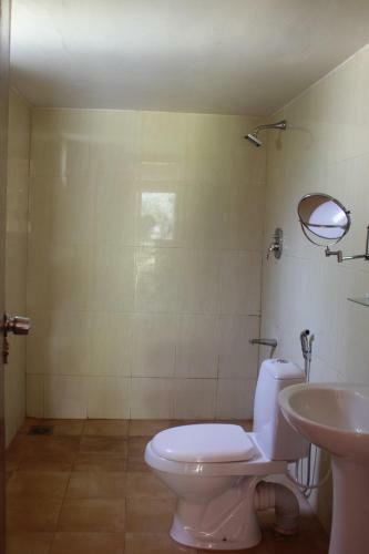 Nilaveli Crystal Blue Hotel