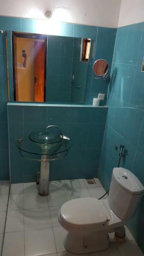 Nilaveli Crystal Blue Hotel