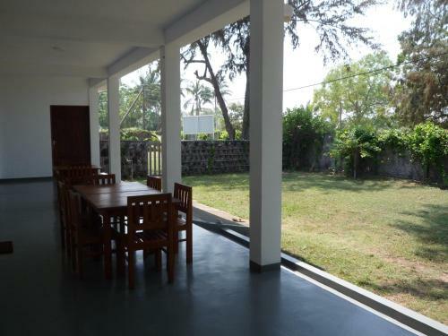 Nilaveli Beach Hostel
