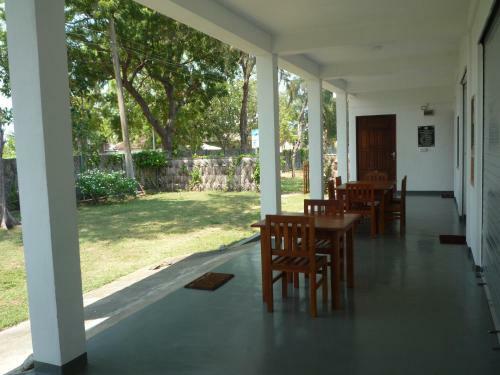 Nilaveli Beach Hostel