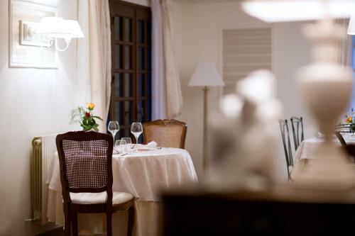 Bed & Breakfast Les Loges Du Jardin D'aymeric