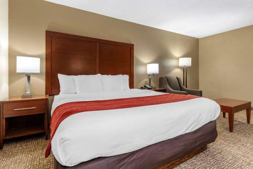 Hotel Comfort Inn And Suites Cincinnati