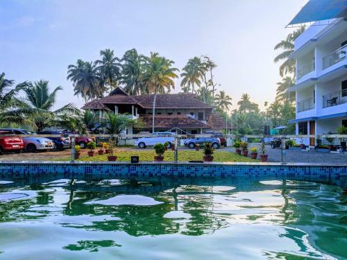 Hotel Chaandhni Lake View