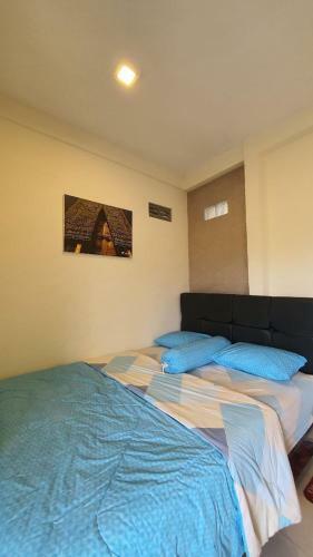 Hostal Anisa Syariah Home