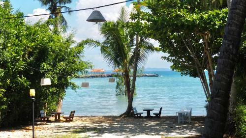 Hostal Avare Seaside House Krabi