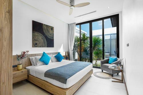 Canaan Villas Hillside