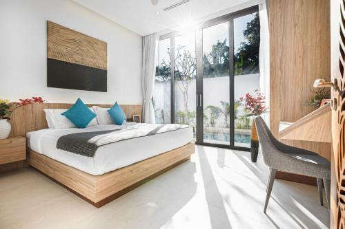 Canaan Villas Hillside