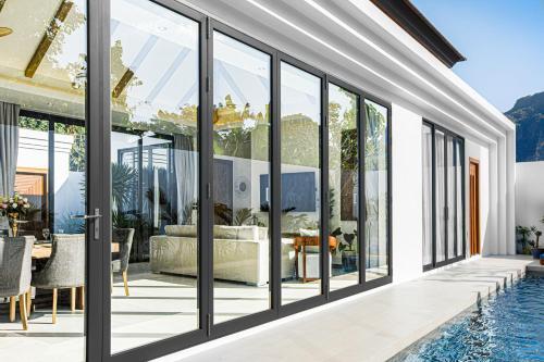 Canaan Villas Hillside
