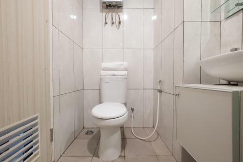 Hotel Oyo 2245 Apartment Grand Kamala Lagoon