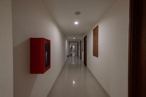 Hotel Oyo 2245 Apartment Grand Kamala Lagoon