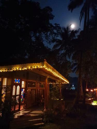 Bed & Breakfast Parijaatgoa Cottage With Private Pool