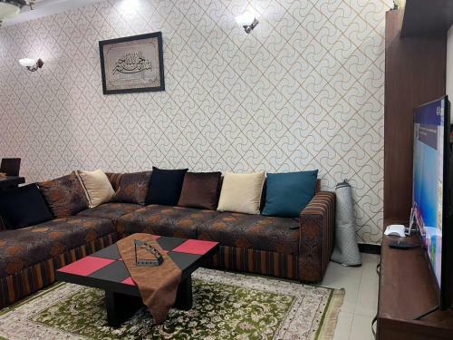 Private Room - Bahria Town