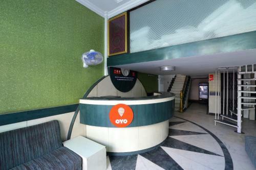 Oyo Flagship 12049 Hotel Ravi Kiran Executive