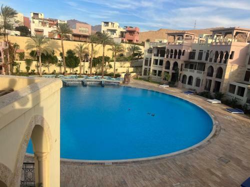 Apartment With Sea View Inside A Sea Resort
