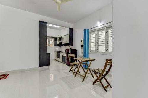 Apartamento Oyo 82404 Serene Studio Kr Puram