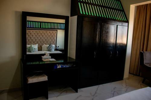 Qasayed Hotel