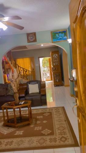 Windbreak Villa