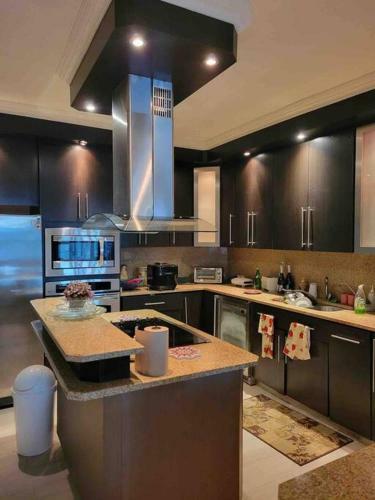 5 Bedrooms With Own Private Pool Gated Community
