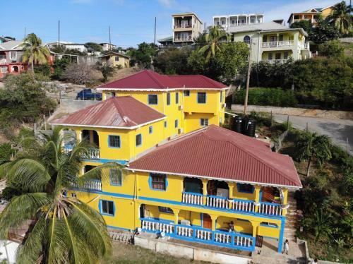 Bay View Apartment 4 - Canouan Island
