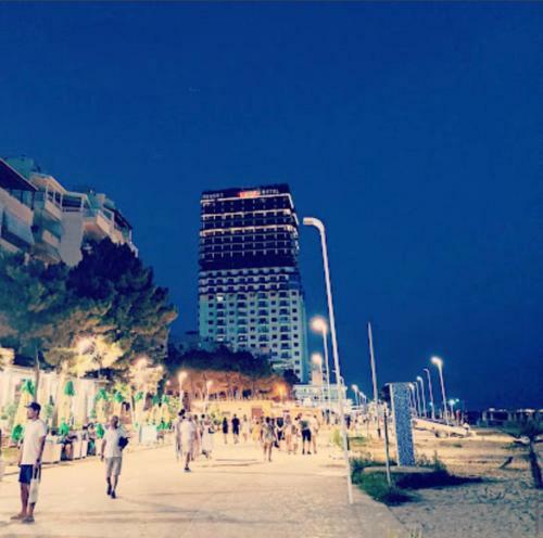 Lovely Studio Apartment Beachfront