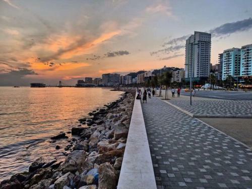 Lovely Studio Apartment Beachfront
