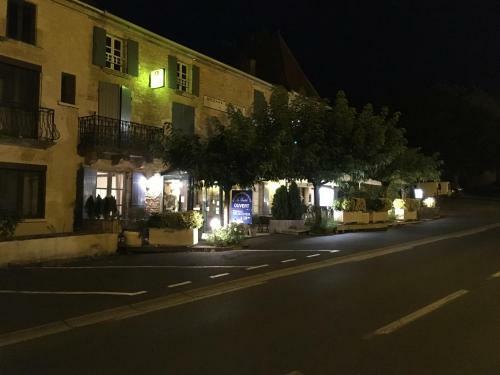 Hotel H�tel Restaurant La Bastide