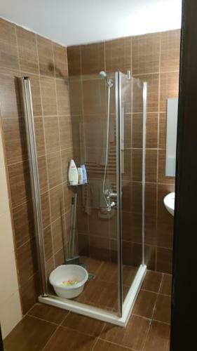 Apartman Sa 2 Spava?e Sobe