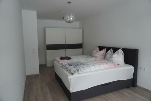 Apartamento Gartenappartement Leonsberg