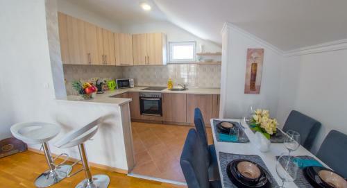 Mila Apartments