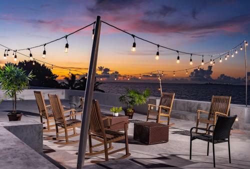 Stunning Beachfront Hacienda Style Property, East Of Progreso