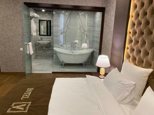 Via Hotel & Tours