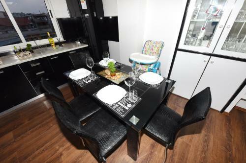 ?m&j Apartment?new Luxury Apartment Tirana