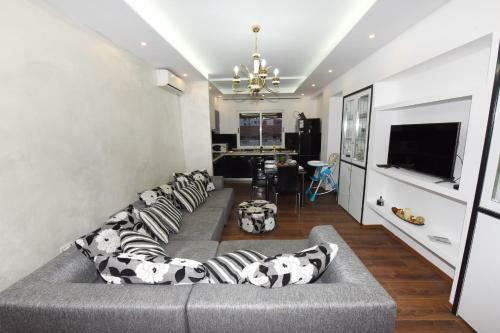 ?m&j Apartment?new Luxury Apartment Tirana