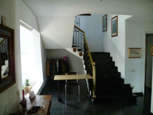 Hostal Room In Guest Room - Datacom House - The Sky Blue Room