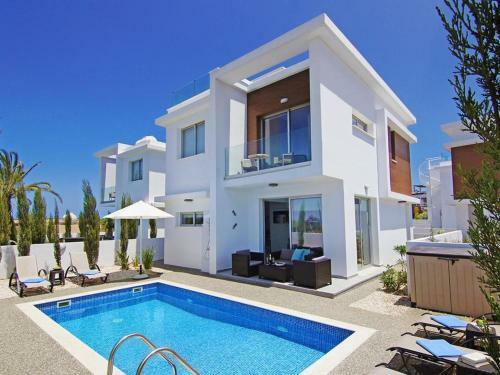 Villa Kpalab9