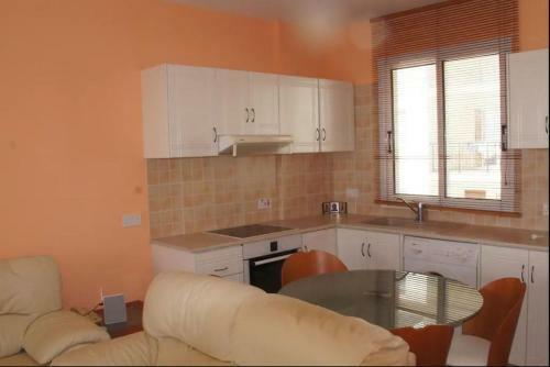 Eden Apartment