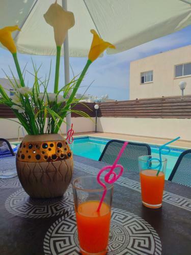 3 Zimmer, Pool Villa In Kato/universal, Paphos