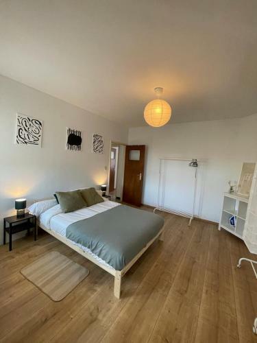 Apartamento Appartement Dans Un Beau Quartier � Anderlecht