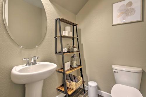 Lovely Mesa Townhome With Pool And Hot Tub Access