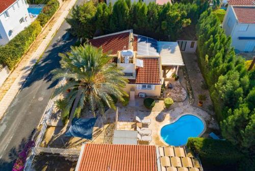 Villa Lime Coral