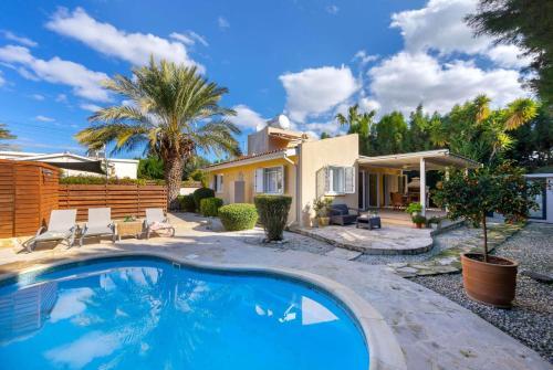 Villa Lime Coral
